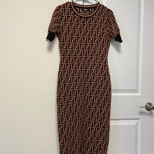 Size large. Worn once. I’ve gained weight too small now.